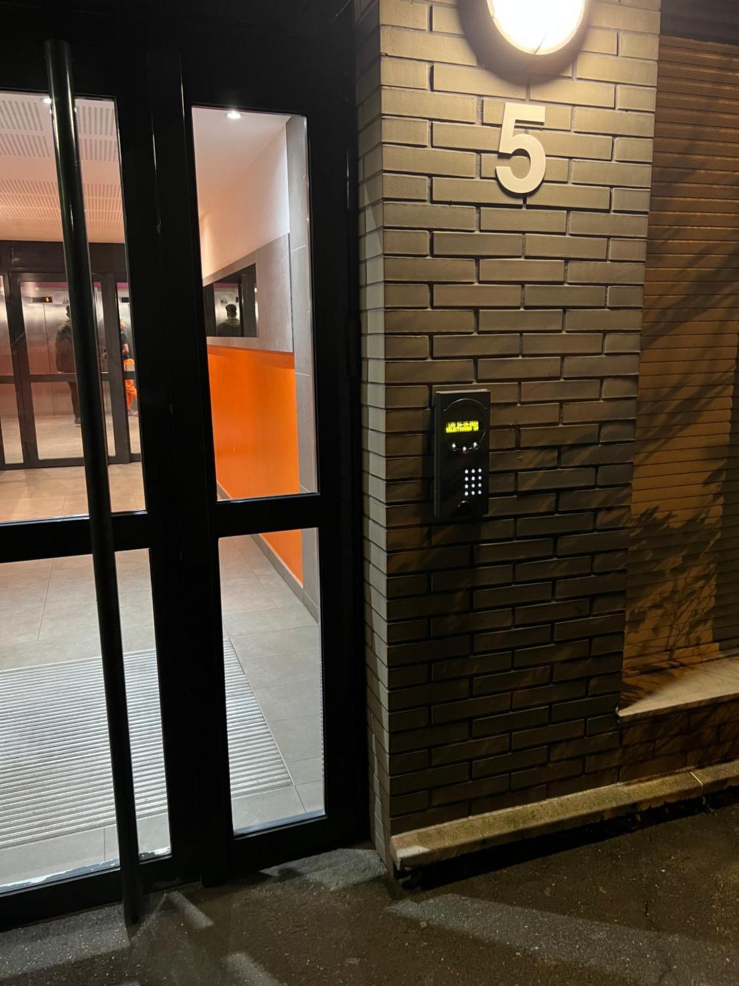 Studio Proche Du Centre Paris 15 Min Rosny-sous-Bois Ngoại thất bức ảnh